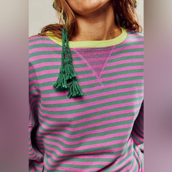 LAST ONE! Free People Classic Striped Oversized Crewneck💓💚 - Picture 3 of 6